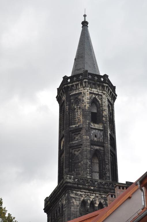 Czarna Wieza Lwowek Slaski Exterior foto